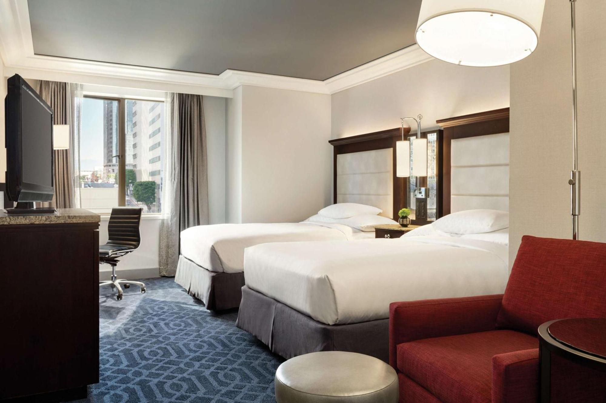 Hilton Checkers Лос Анджелис Екстериор снимка